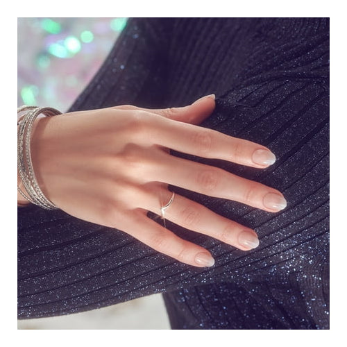 KISS Voguish Fantasy, Holiday Press on Nails, Dear Miracle, Beige, Short Oval, 28 Count