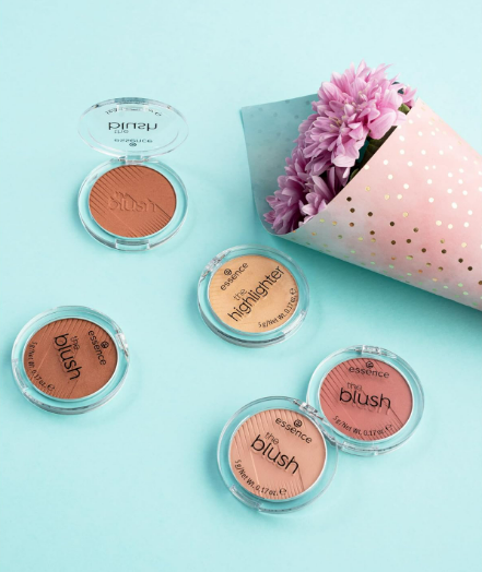 essence The Blush Believing 70