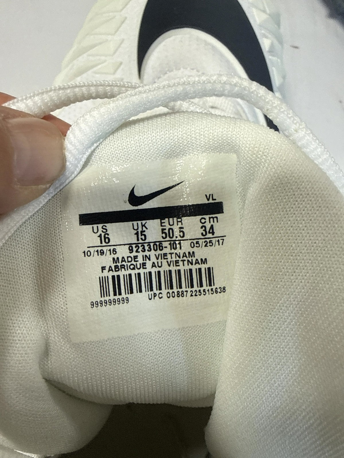 Nike Force Savage Pro Mid White Black Men's Football Cleats Size 16 923306-101