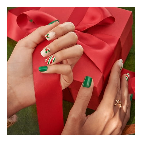 KISS imPRESS Holiday Press on Nails, Festive Lights, Green, Short Squoval, 30 Count