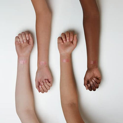 essence | Glimmer GLOW Lipstick | pH Color Changing Technology | Subtle & Sheer Pink | Vegan & Cruelty Free | Free From Parabens, Gluten, Oil, Preservatives & Microplastic Particles