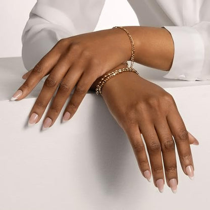 KISS Classy, Press On Nails, Nail glue included, 'Dashing', White, Medium Size, Almond Shape, Includes 28 Nails, 2g glue, 1 Manicure Stick, 1 Mini File