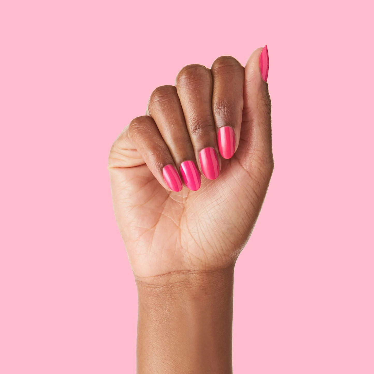 Olive & June Long Lasting Nail Polish | Plump, Gel-Like Finish No Lamp Needed | Lasts up to 10 days | Salon-Quality at Home | 15-Free, Vegan Cruelty-Free Chip-Resistant | Hot Strawberry