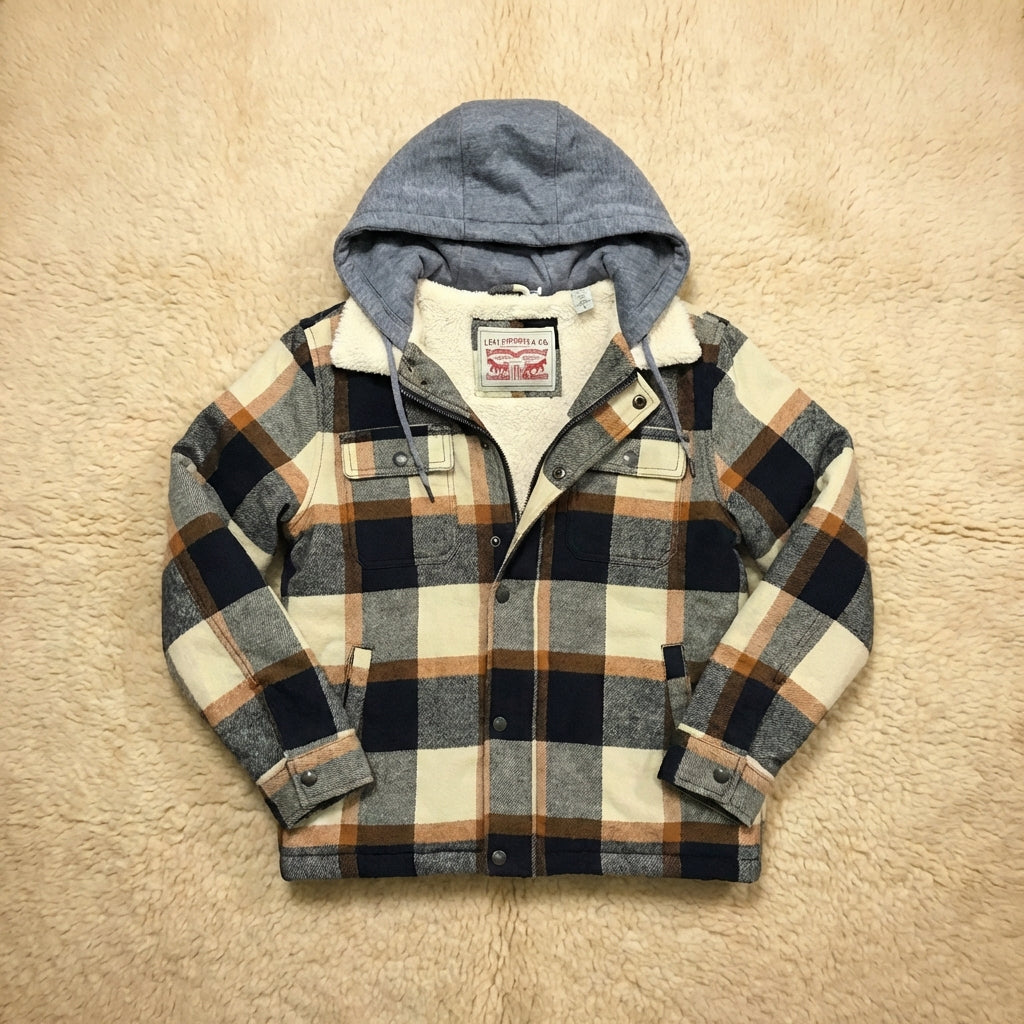 Levi’s Trucker lined jacket Size Medium RN NO 54163 CA NO 57151