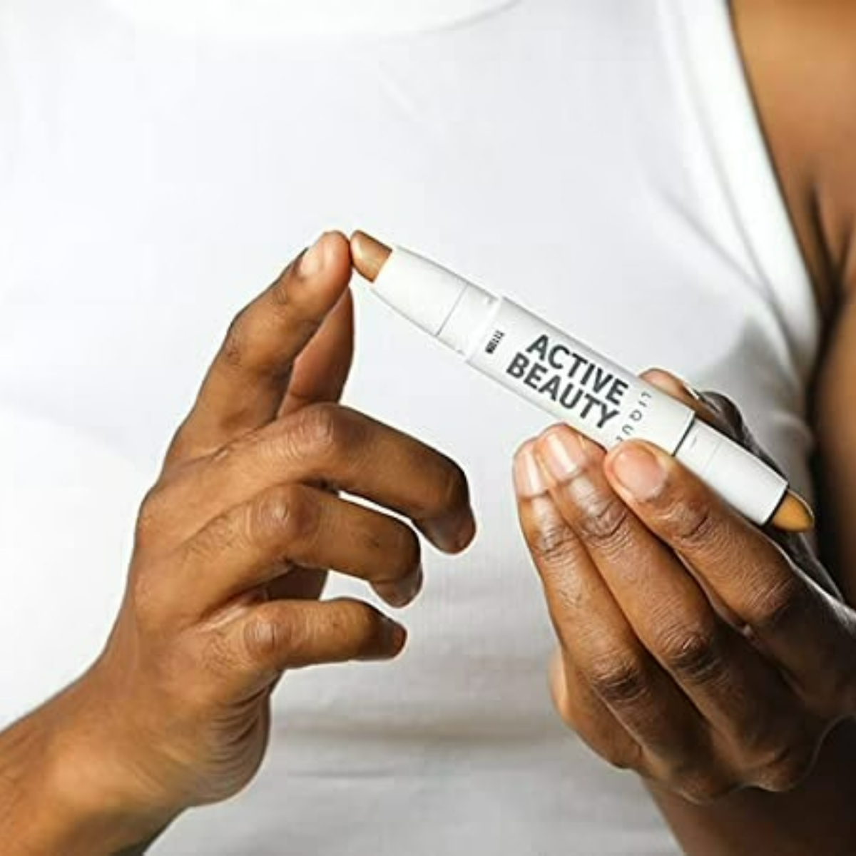 LIQUE Active Highlighter & Eye Brightener Duo Makeup Stick Bronze, 0.09 Oz.