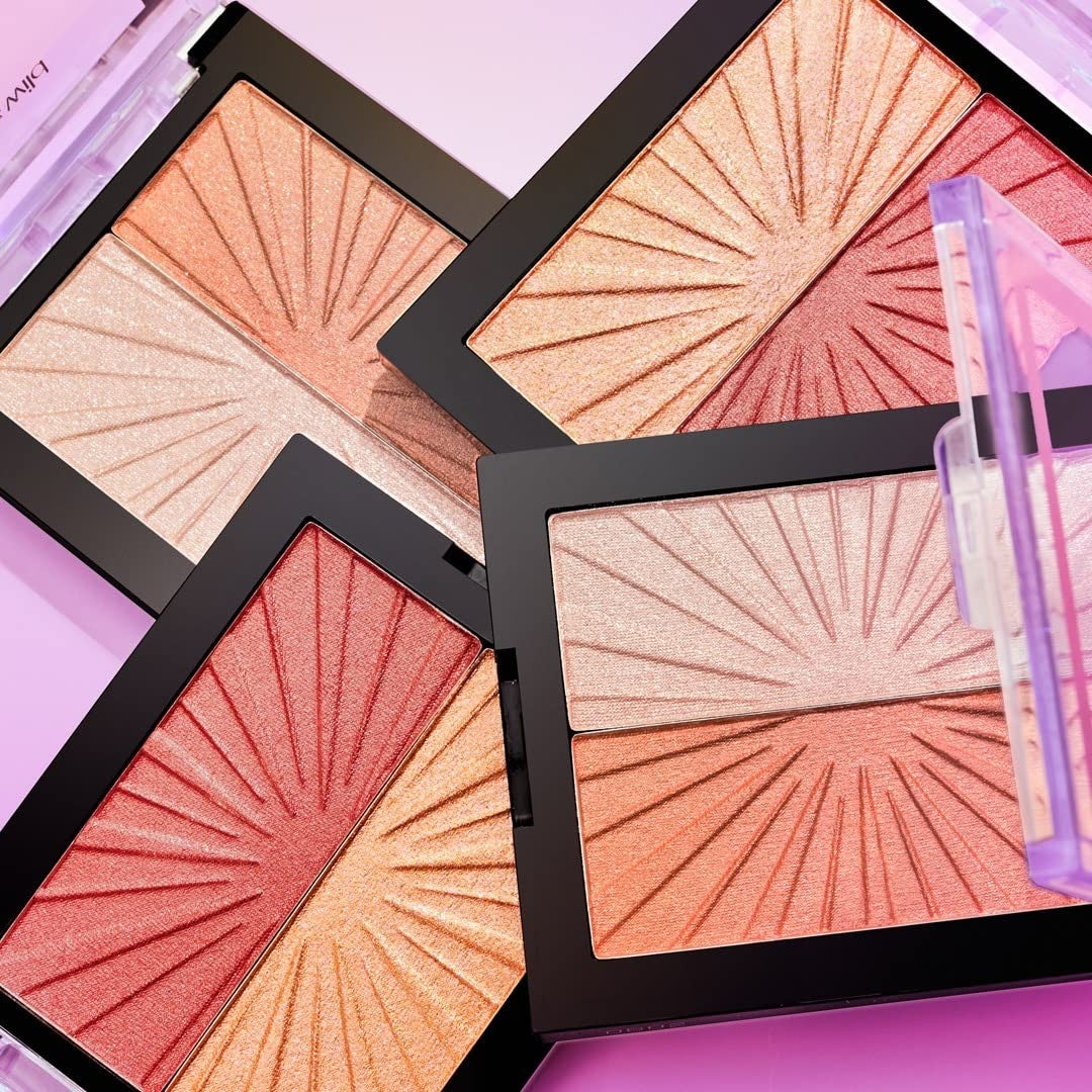 Wet n Wild MegaGlo Blushlighter, Blendable Blush & Highlighter Set, Flash Me