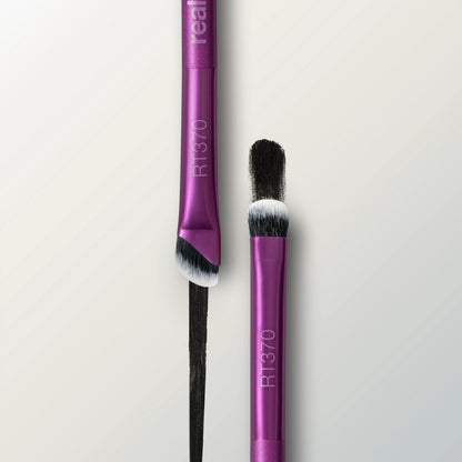 Real Techniques Liner and Smudge Brush