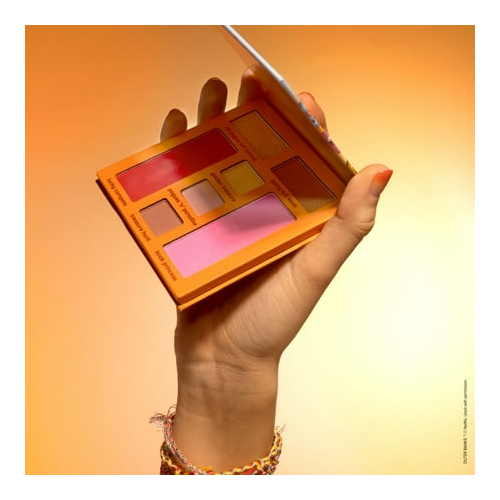 Lottie London x Outer Banks Pogue Life 4pc Makeup Set Palette Lip Balm Glow