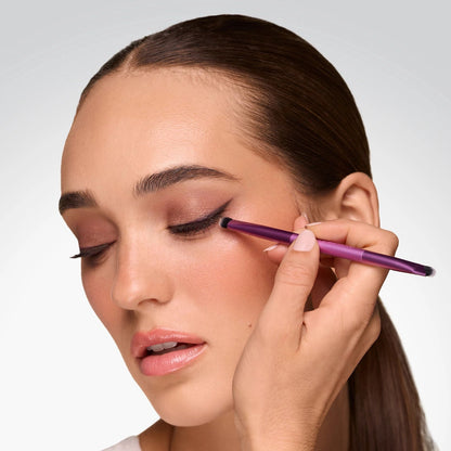 Real Techniques Liner and Smudge Brush