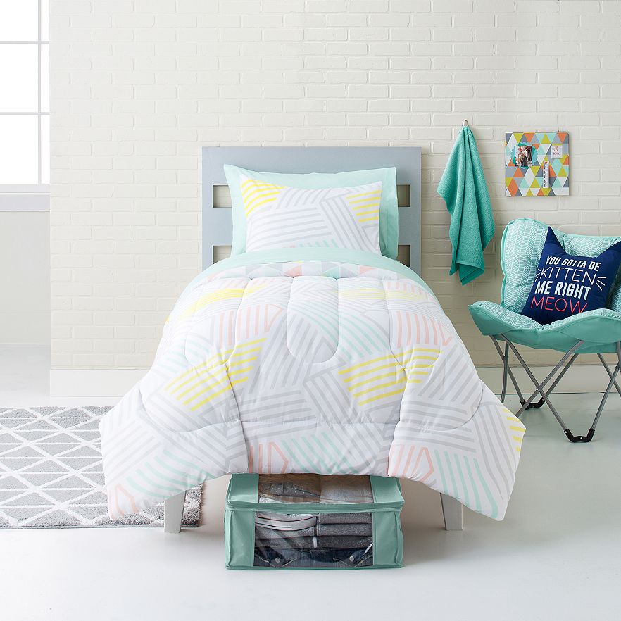 Simple By Design Boho Blue 8-piece Dorm Kit Twin XL Comforter Sheet Set Towels